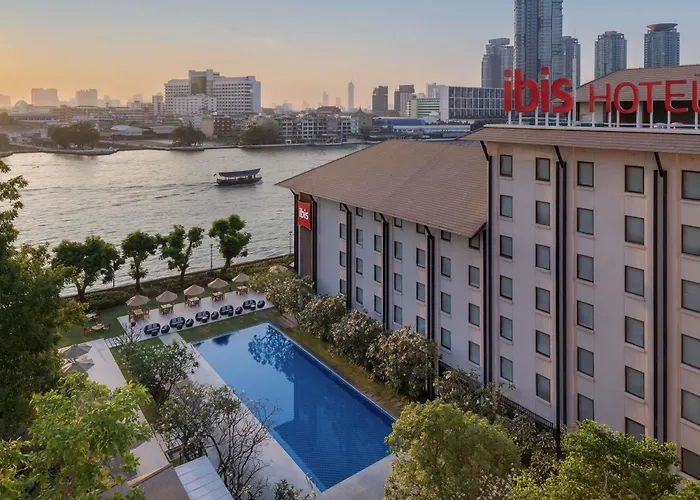 Ibis Bangkok Riverside