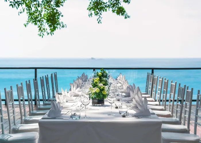 Pullman Phuket Arcadia Naithon Beach