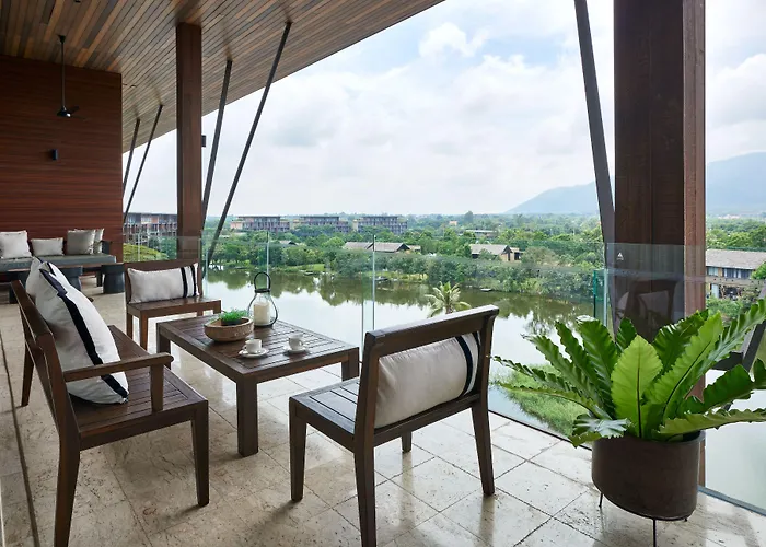 Atta Lakeside Resort Suite - Sha Plus Certified
