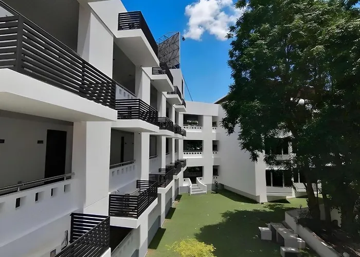 Royal Diamond Hotel