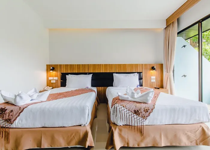 Karon Whale Resort