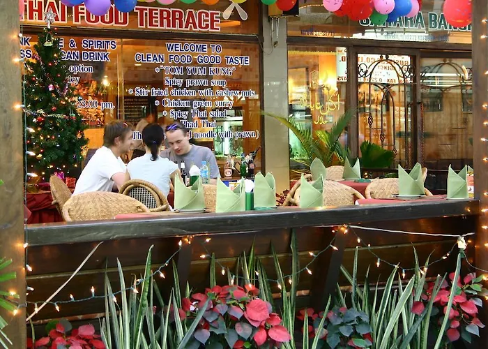 Bangkok Sahara Hotel