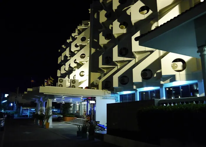 Lertnimit Hotel