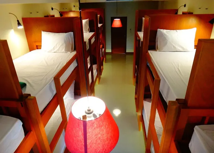Phangan Pearl Hostel Haad Rin