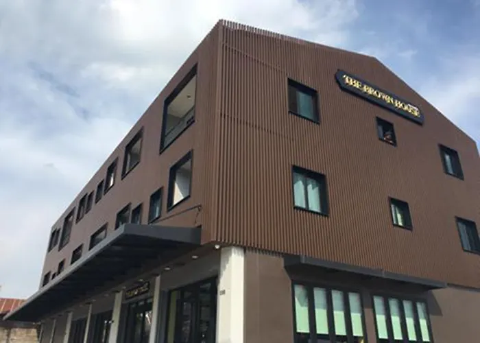 The Brown House Hotel Chachoengsao