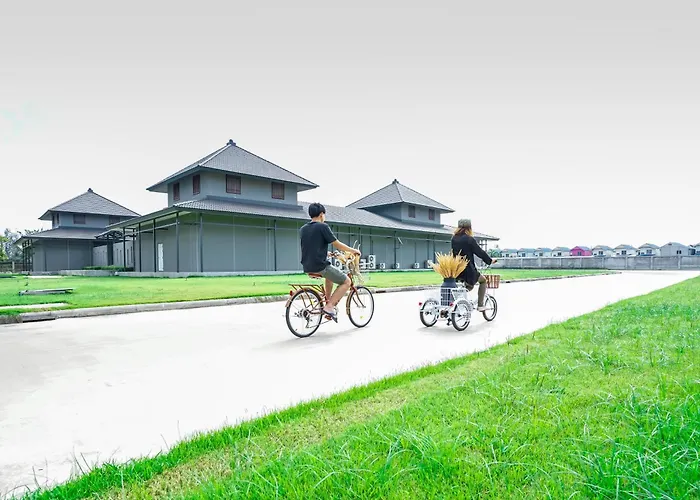 Serenity Hotel And Spa Kabinburi
