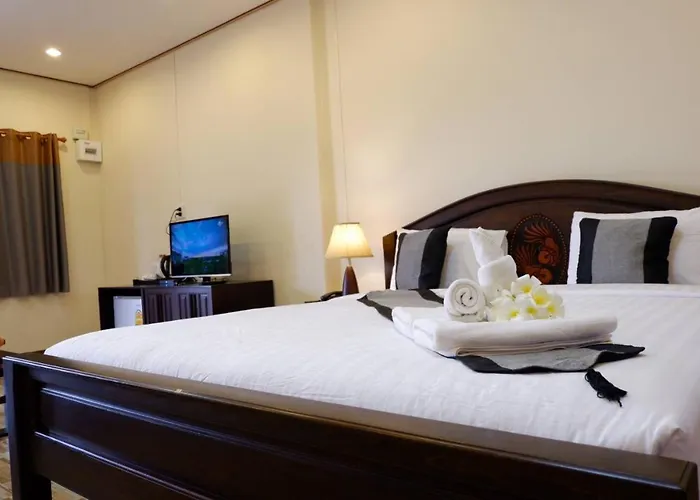 Nanbaankhun Hotel