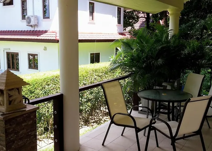 Periwinkle Villa