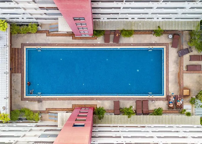 Eastiny Place Hotel