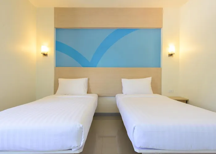 Hop Inn Lopburi