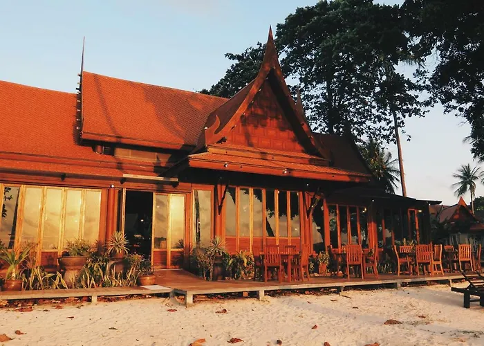 Chaweng Blue Lagoon Hotel