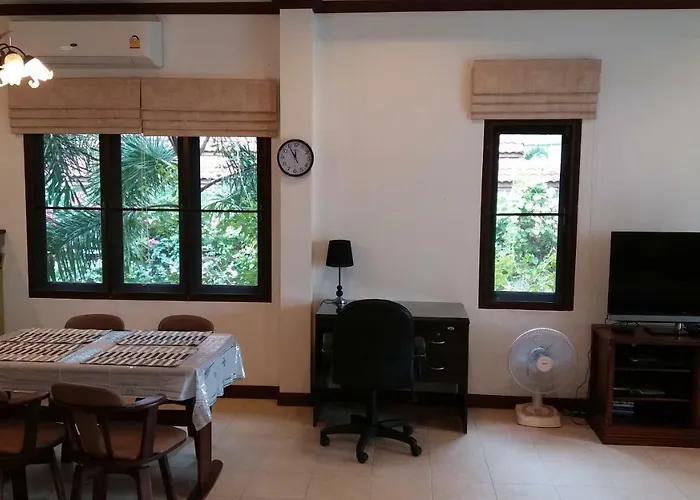 Periwinkle Villa