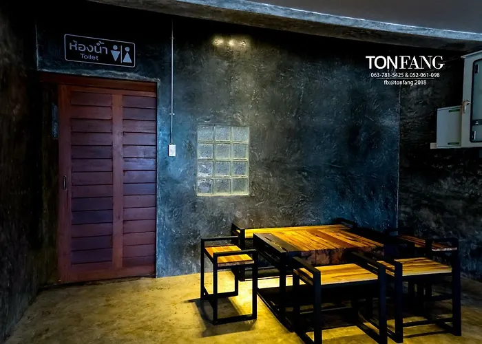 Ton Fang Hotel