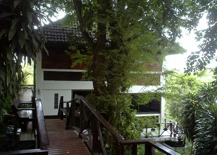 Ratmanee House