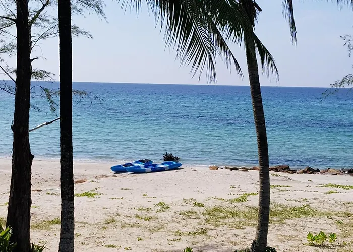 S Beach Resort