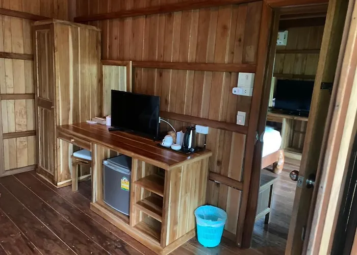 Thiwson Beach Resort - Sha Extra Plus