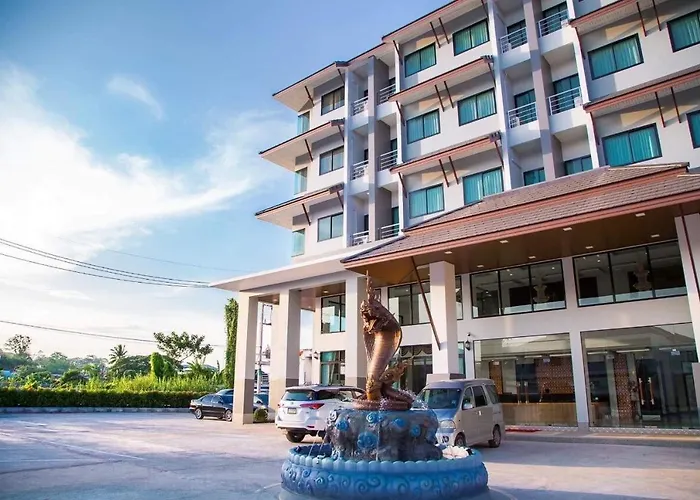 Pura Nakhon Hotel
