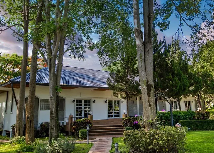 Diamond Hill Resort